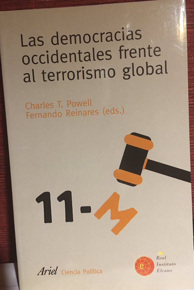  #DiaDelLibro  #DíaDelLibro2020  #LiburuarenEguna  #DiaDelLlibre  #DiaDoLibro Diez libros sobre radicalización violenta y terrorismo (6 de 10): http://www.realinstitutoelcano.org/wps/portal/rielcano_es/publicacion?WCM_GLOBAL_CONTEXT=/elcano/elcano_es/publicaciones/las+democracias+occidentales+frente+al+terrorismo+global