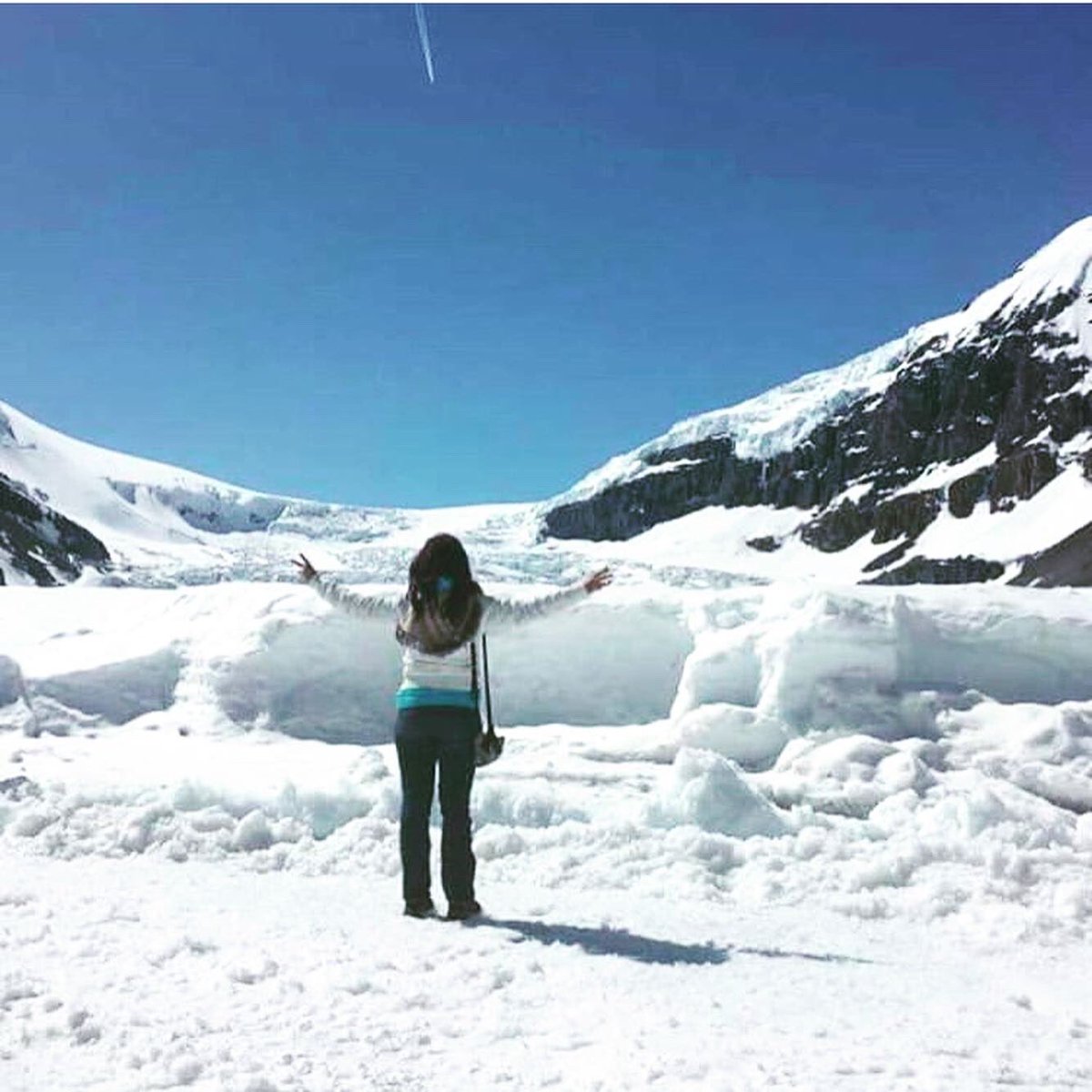 2 Cuban Girls tweet media