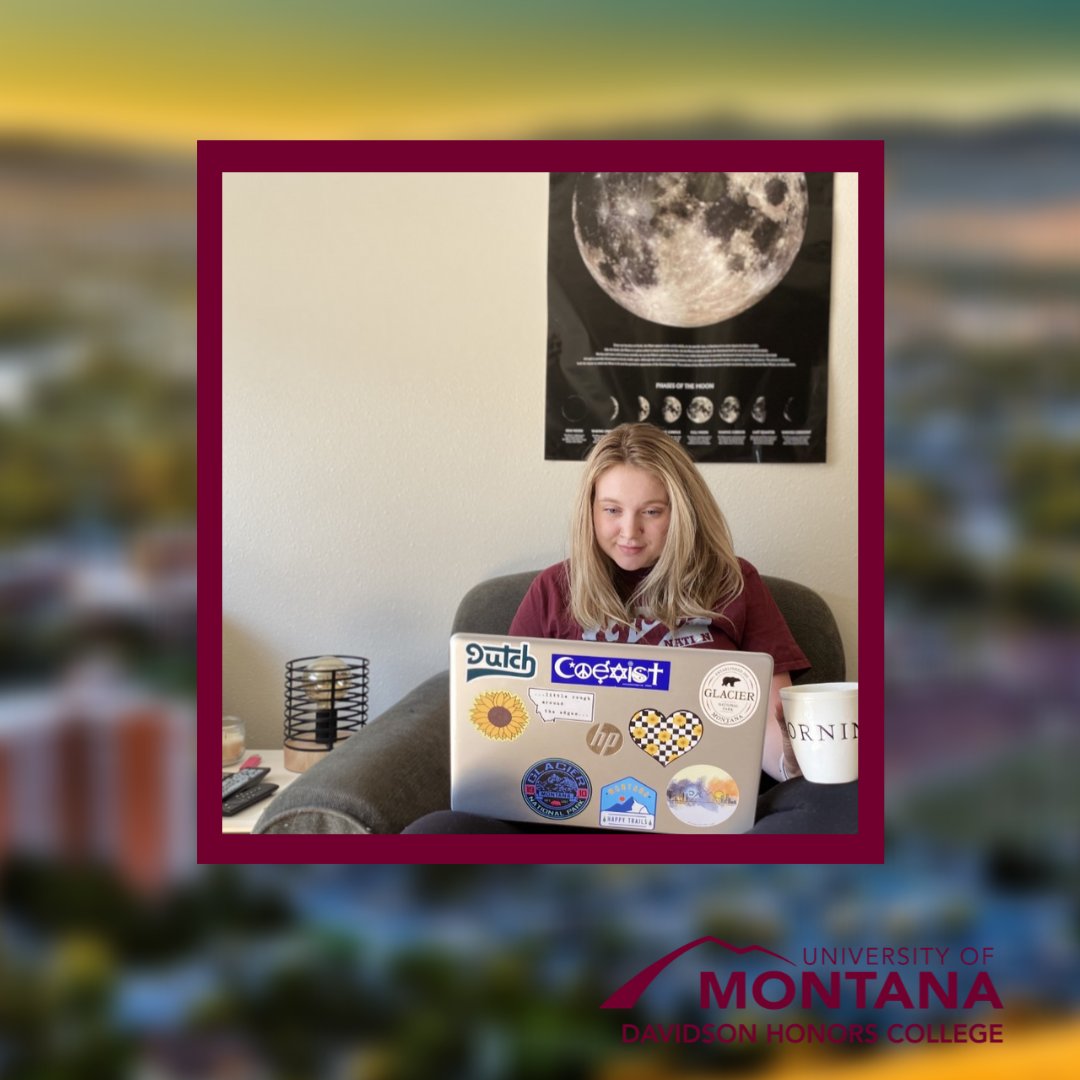 DavidsonHonors's tweet image. Here is another #RemoteWorkspace! This one is from Sarah Carbis. We love your aesthetic, Sarah! Thanks for the submission. 
.
.
We want to feature your #RemoteWorkspace! Send it in to jacob.treece@umconnect.umt.edu or DM us!