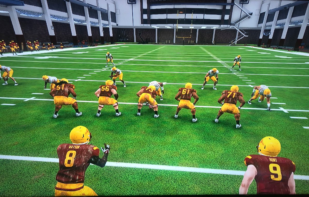 laquanious's tweet photo. 3 MAJOR takeaways from the first ASU spring practice....

1. Pope needs to stay off the weed because he can’t catch for shit..

2. Mike Hunt is the next Derrick Henry

3. Lamar Watson is a demigod 

#FORKSUP 🔱 https://t.co/OVhjQW3zaA