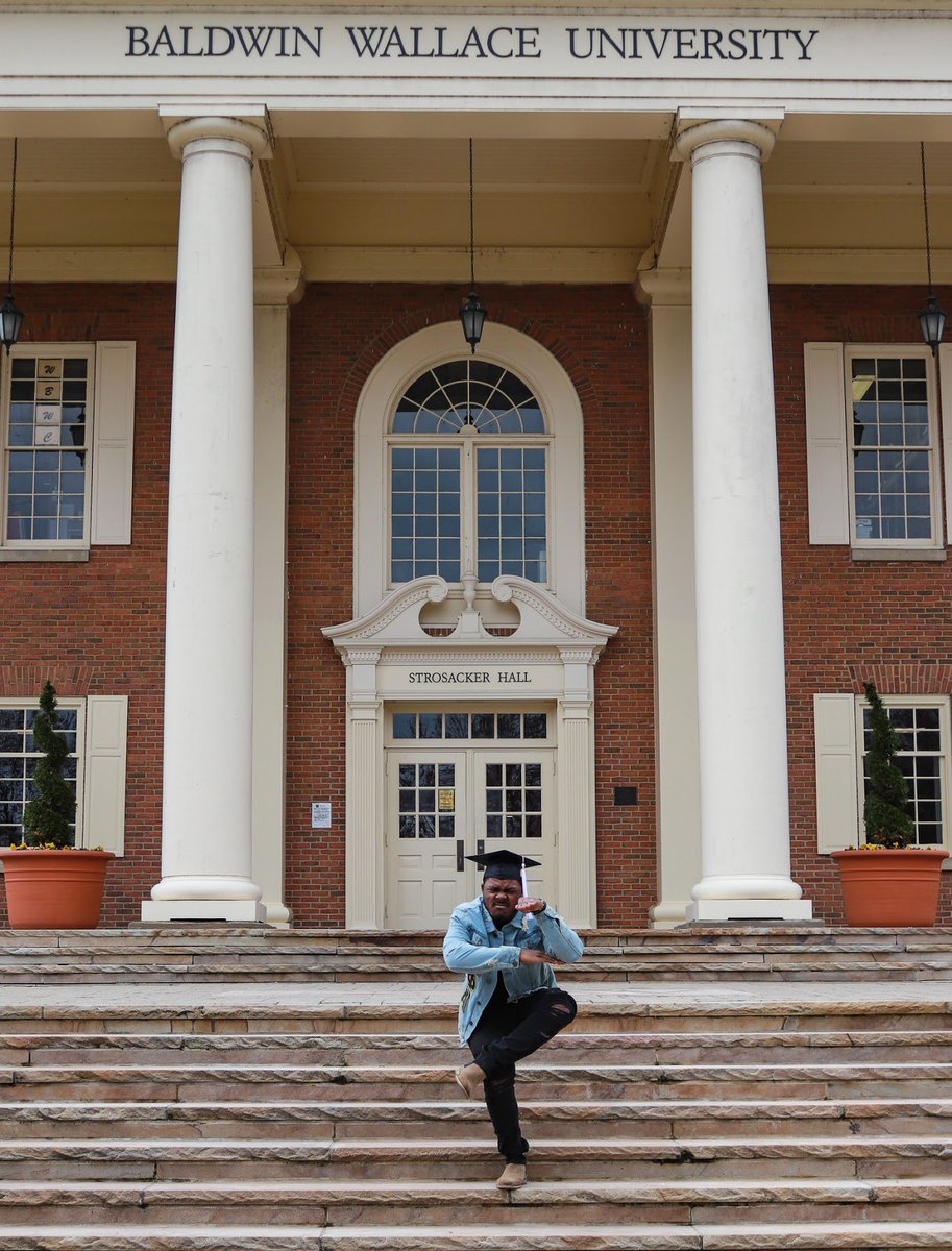 MrSuccessful_CG's tweet image. “Doors are opening that we’re previously locked...”
-
Next stop... 614
-
📸: @ Rya.nova on IG
#blackgrad #blackexcellence #alphaphialpha #grad #2020 #accomplished #success