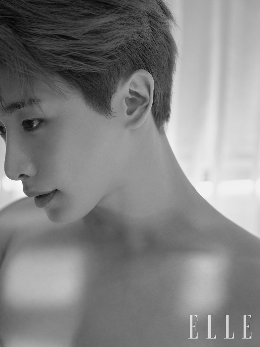 eshygazit's tweet photo. When an artist is so authentic like Wonho is, when he is kind, carrying, loving &amp; down to earth on &amp; off the spotlights, everyone connects to him. This is the love story between Wonho &amp; his fans: so magical &amp; reciprocal  This is worth fighting for @official__wonho  #WONHO 🙏💞 https://t.co/WT8JsOaQbu