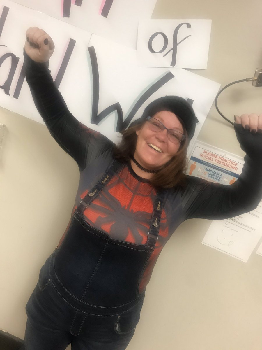 JoanCarlton3's tweet image. 2768 D28 Super Hero Sheila B 😀😃😊👏👏👏 #MWSpringSpiritWeek #FindTheFun @darcon49085 @mirandie11 @gilbert_alvina @bobsaniga @pungoose @kathyraglin840 @StephenMGunter @metsup2768 @Katrina01767262