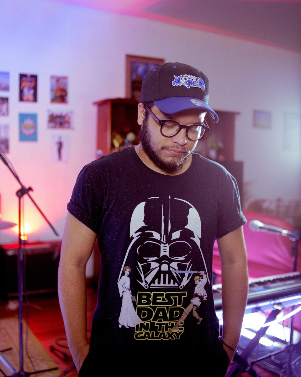 bandaegoficial's tweet photo. Voz e teclado
Victor Yaacov

Se liga, que essa semana temos surpresa! https://t.co/eeEWvhdM0y