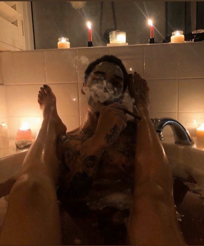 viva_la_goddess's tweet image. The vibes are needed .