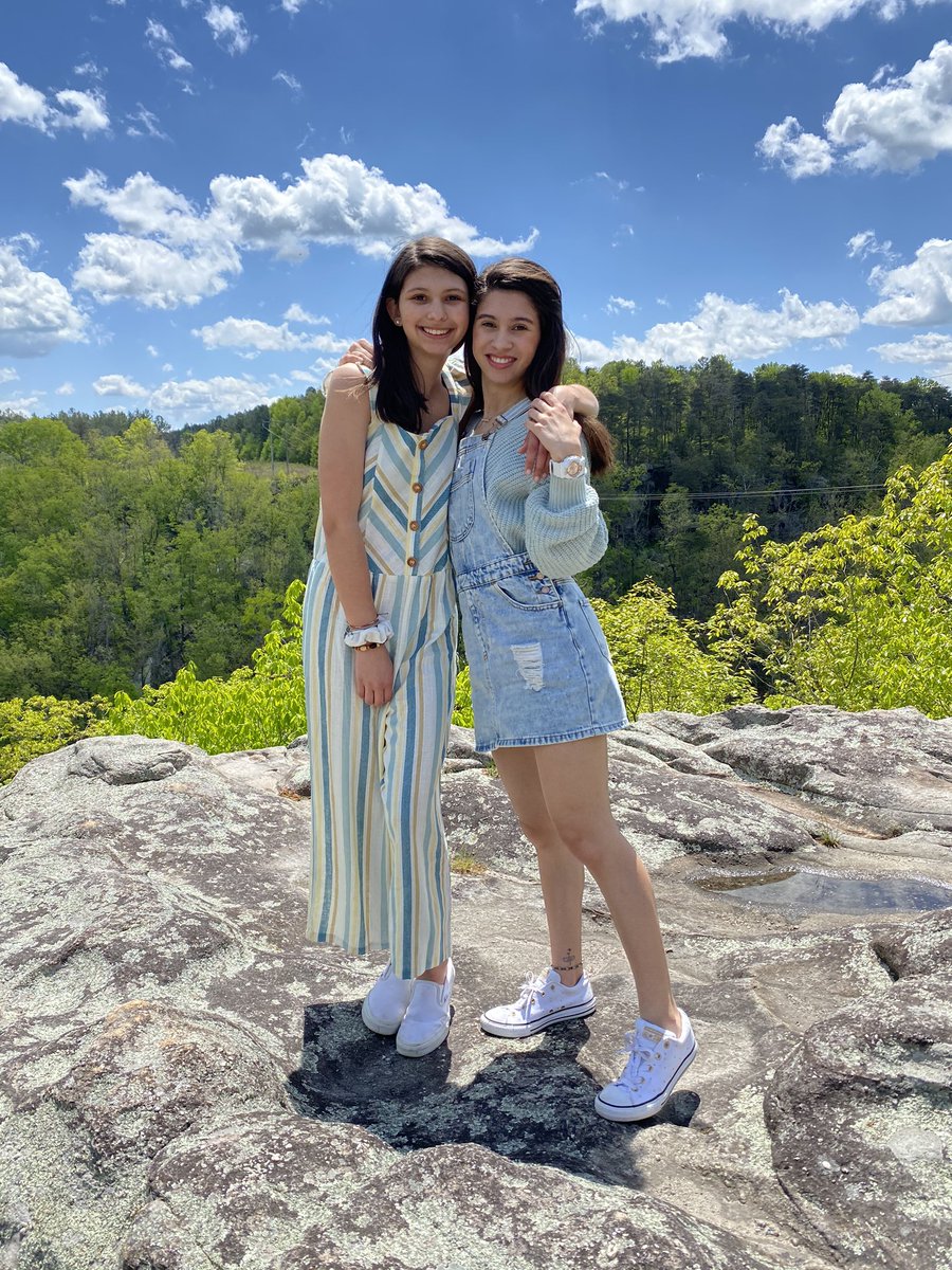 LizzieAnnePerez's tweet photo. ☀️Three generations. When Mimi comes to town, we take a drive and explore. ☀️#TakeADrive #ThreeGenerations #FreshAir #Serene #Quarantine #SoulCare #LifeIsShort #SimpleThings #SimplePlans #Waterfalls #Mentone #FortPayne #Menlo @ExploreAlabama @ExploreGeorgia https://t.co/iSPfgVOexB