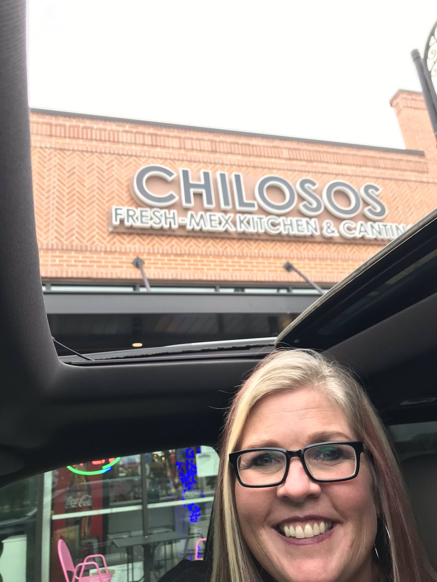 ChelleLeigh75's tweet photo. Supporting #CFISDineOutDay with some #Chilosos tacos! @SuptMarkHenry #supportlocal  @CyFairISD #BeAHooverHero @HooverCFISD https://t.co/8DxsyFR8Ta