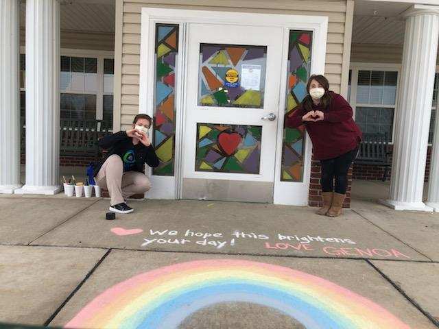 StephensLana's tweet photo. Team Genoa spreading the love to their family at The Lakes of Monclova!  #TrilogyOn #Family #LeanOnMe #SomwhereOverTheRainbow  #StainedGlass @GenoaRetirement @LakesMonclova @ReyRd2 @TomAlaimo2 https://t.co/JBktxBUEJA