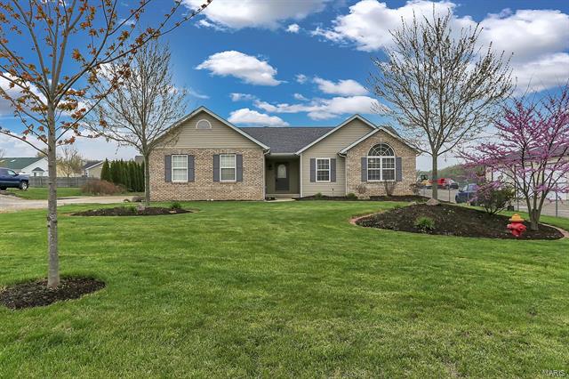 RemaxJill's tweet photo. Check out my newest listing in #StJacob! Tell me what you think! #realestate https://t.co/tGQgThJZa2 https://t.co/K6ErqDBwFR
