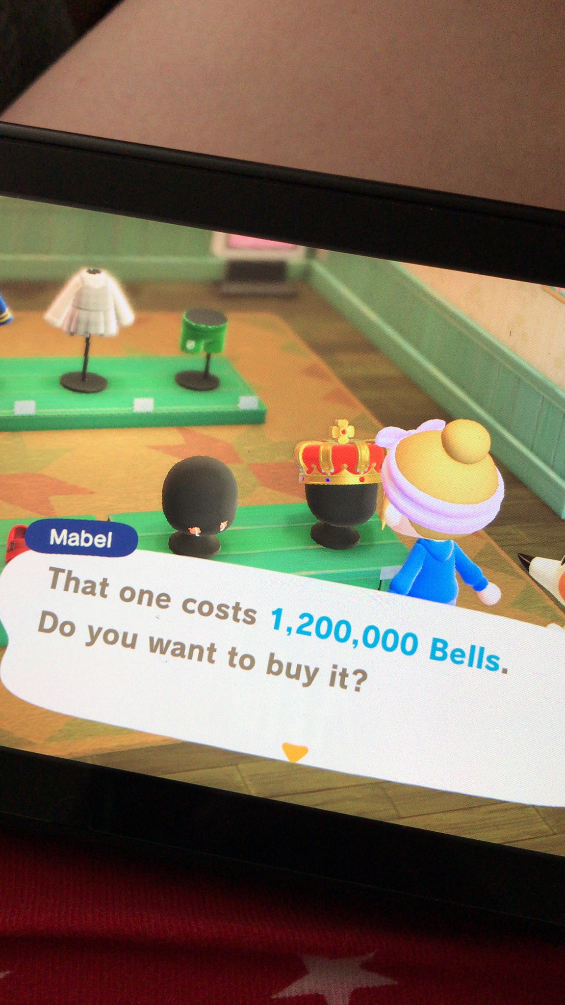 Jessica 🐠 Watercrest, ACNH 🦉🐻 on Twitter "Anybody want a royal crown