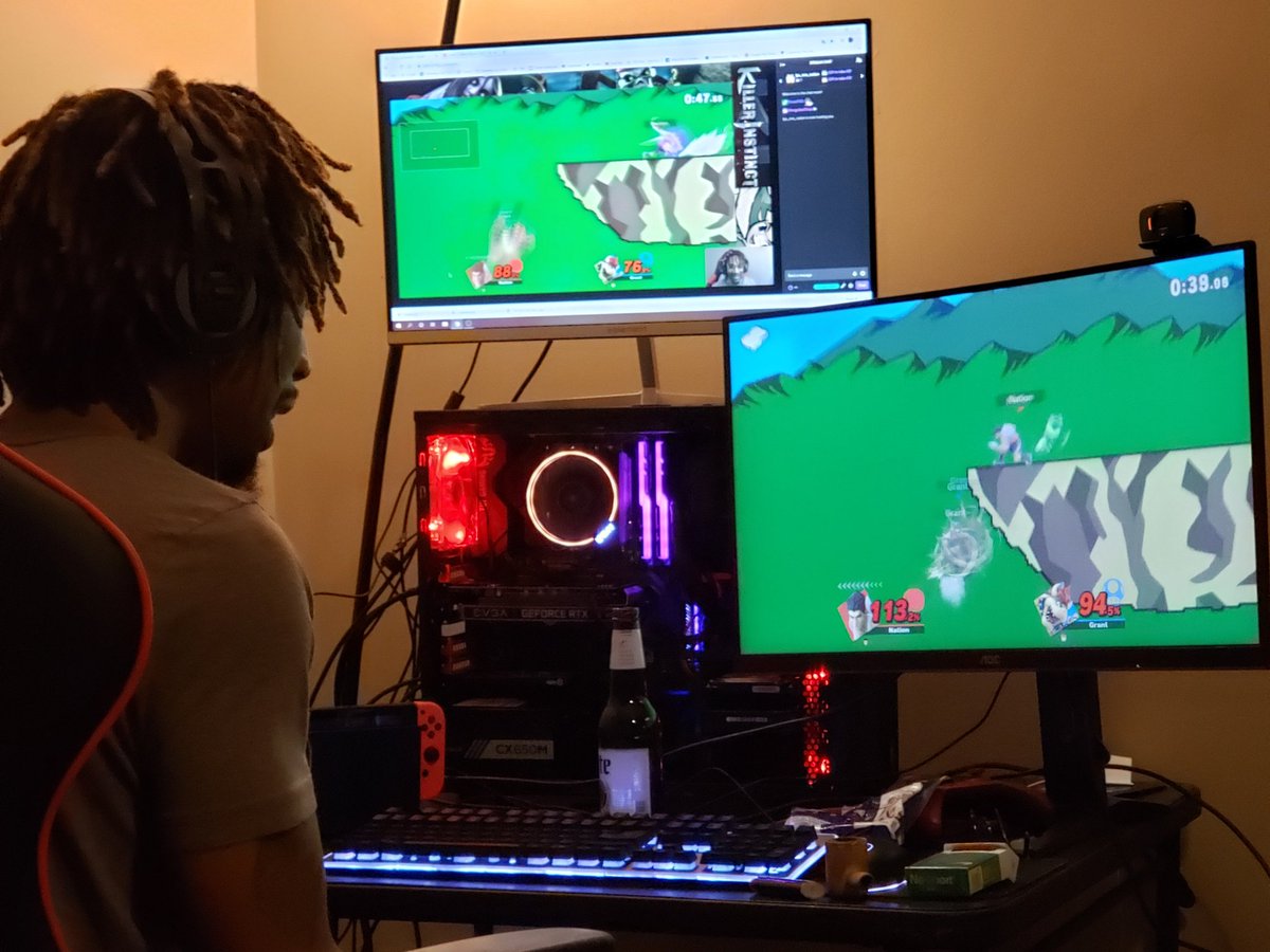 L_P_S_Nation's tweet image. Behind the scenes 👀

#setupvibes #pcbuild #gamer #FGC 
@chi_syck_nation 🎥🔥

Twitch.tv/lps_sycknation