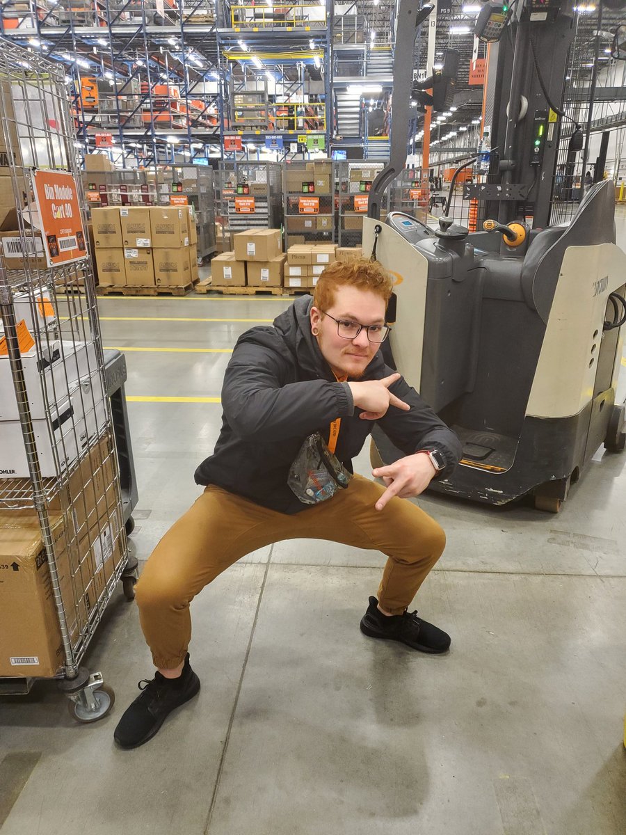 janice hull (@jan_ice90) on Twitter photo Clarke from key 4 modeling a "swag bag" <a href="/TroyDFC6707/">THD DFC #6707</a> #bringingbackthefannyback <a href="/jeffstrayer/">Jeff Strayer</a> <a href="/DhaynesHd/">Daryn H.</a> Clarke from key 4 modeling a "swag bag" <a href="/TroyDFC6707/">THD DFC #6707</a> #bringingbackthefannyback <a href="/jeffstrayer/">Jeff Strayer</a> <a href="/DhaynesHd/">Daryn H.</a>