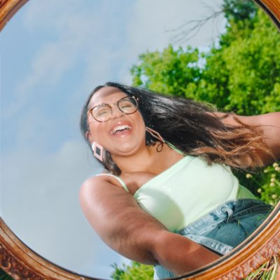 zckearney's tweet photo. #NewProfilePic https://t.co/LMM5NJpaFw