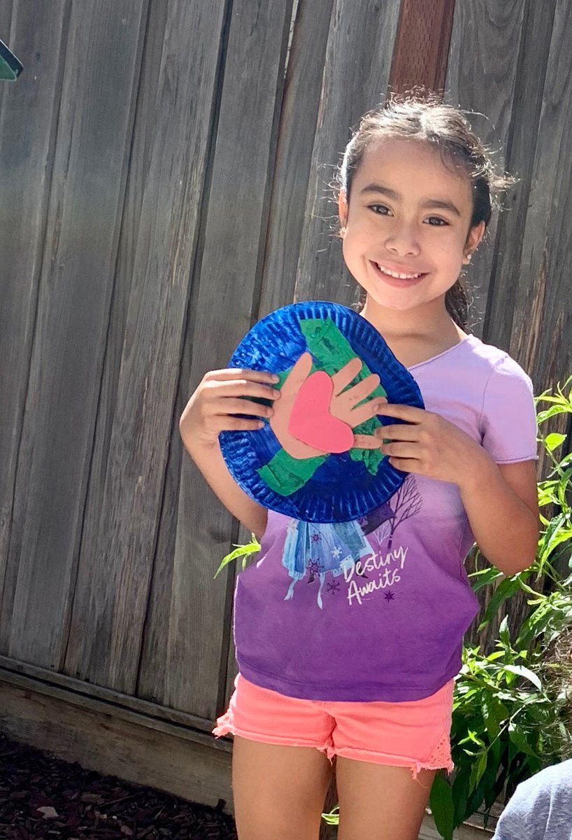 PatelLuvKinders's tweet photo. Happy Earth Day from these distance learners! From magic bean gardens to Earth Day art, these #wcsexplorers and showing #wcsjoyfullearning at home! https://t.co/UVMXVE482W