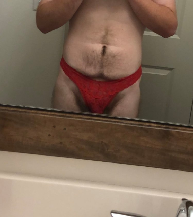 GoddessYuri2's tweet photo. 💸Chastity RT Game💸

My first RT game and my little sissy wants to go hard. It lasts 8 hours, limit 6 comments per person. 
👍🏻s: $1
♻️s: $1
🗒: 30 minutes in Chastity! 

Help me humiliate him and mock him in the comments! 

-Findom, Humiliation, Sissification, CBT, JOI, RTgame- https://t.co/WWwtN09gW3