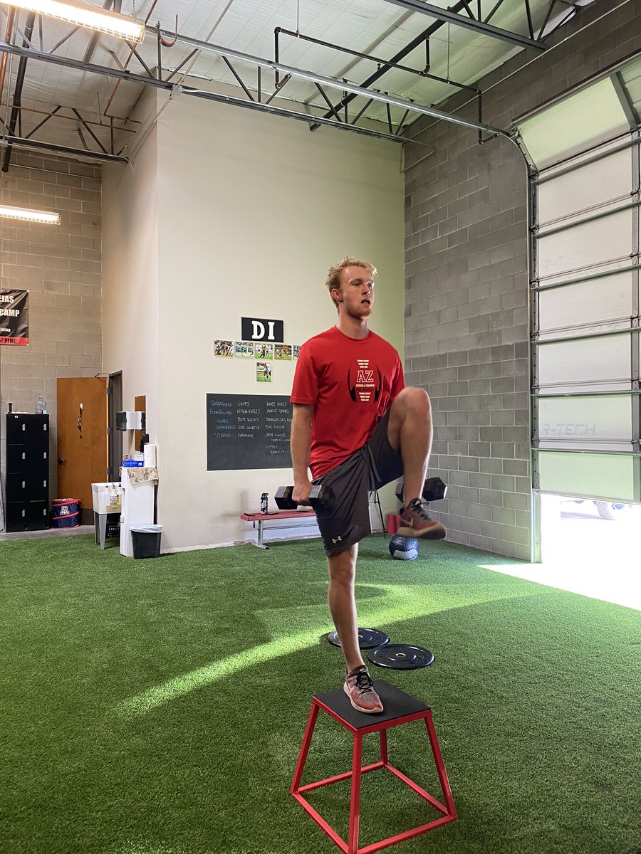 AZKicking's tweet photo. Good for the mind.
.
@daniel_obarski 
.
#azkicking #aztraining #alexzendejaskicking #alexzendejastraining #kicker #kicking #punter #punting #snapper #snapping #sport #sports #training #strength #fitness #workout #gym #strong #recovery https://t.co/LgC1Ecf4xI