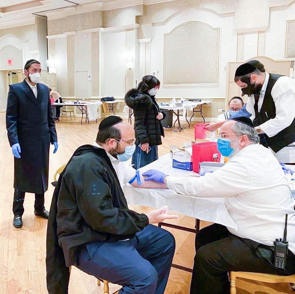 Won’t see this on evening news - doesn’t fit the anti-orthodox bias.

As plasma is experimented to fight COVID-19, 1,700+ Chasidim in Boro Park came to Yachad Bobov and <a href="/hatzalah/">Chevra Hatzalah</a> drive joining thousands of Orthodox Jews from across country to test for antibodies to donate plasma.