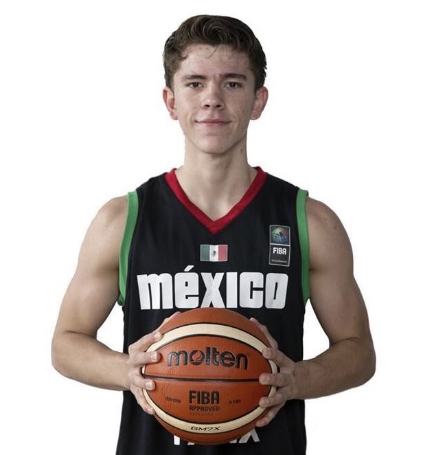 AlejandraRomo21's tweet image. ¡Más talento de #AcademiaCNAR a la #LigaABE! 

@alexgarciaw8, campeón del CentrobaskerU18 🇲🇽, también se unirá a las filas de @TECcampusPUE donde continuará sus estudios.
Uno de los principales objetivos de #AcademiaCONADE🏀 era que sus integrantes lograran becas deportivas 👏🏽