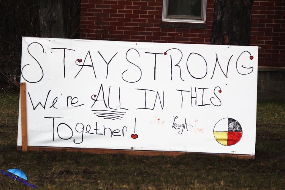 raindrop_photos's tweet photo. Only together, we can get through this, stay strong everybody.❤️ https://t.co/7celjWiNC5