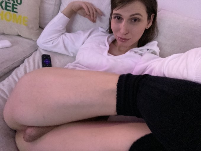 Eat me. https://t.co/2h92NCRFcF<a href="/tag/christianxxx"class="tags"><span>#christianxxx</span></a>