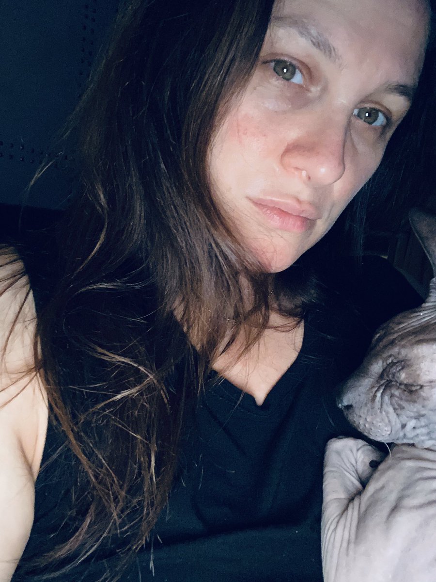 AllyeZoop's tweet image. All the snuggles:)