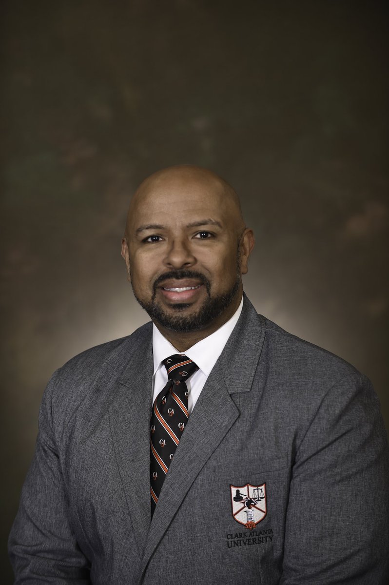 ElMaestro1906's tweet photo. Clark Atlanta University Student Government Association Graduate President 2019-2020  Headshot. https://t.co/FVseAOeDqT