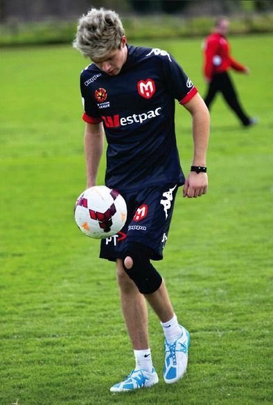 Niall Horan playing soccer; a much needed thread