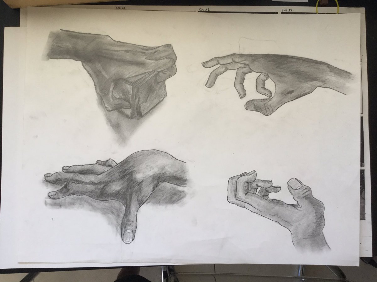 cdnursebaker's tweet photo. Quarantine art! The hands are studies done as schoolwork and the third pic is the beginnings of a sci-fi storyboard (also for school). The last pic is a nice light effect I noticed on my glass of water and the first pic is a bee that I photographed earlier today!
#createtogether https://t.co/UQVJA3oGyN