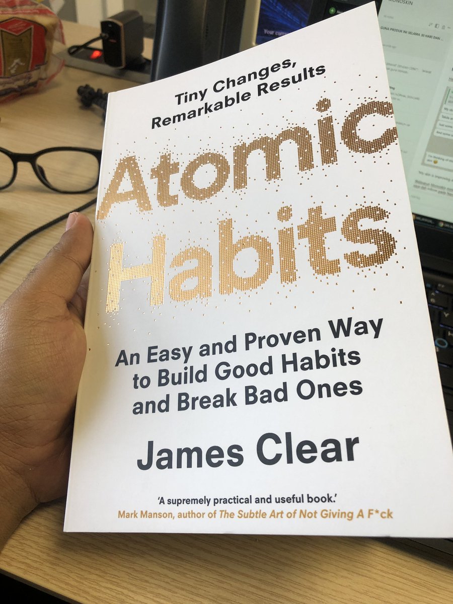 Bebenang ini berdasarkan buku Atomic Habit bila mencari jawapan kenapa aku ni asyik procastinating bila nak buat kerja tetapi end up berjaya selesaikan dua masalah.Buat kerja yang perlu di buat dan aku takde lagi masalah habit letak kunci merata.