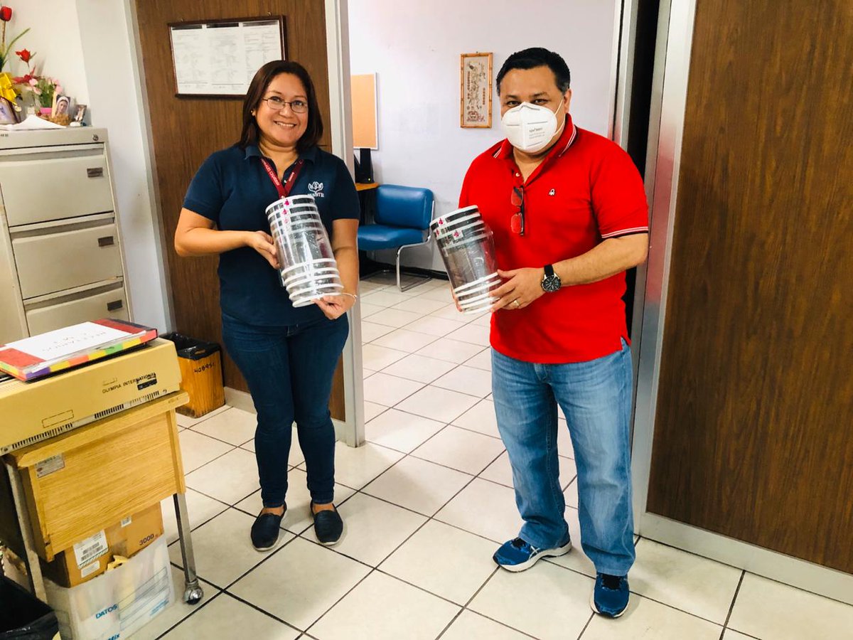 chiapas_issste's tweet image. Agradecemos al ICAMED  por sumarse al proyecto "Ayudemos a yudar" y donar caretas, para nuestros compañeros que están al frente en los Módulos de Enfermedades Respiratorias.
#COVID19 #AyudemosAyudar #MéxicoUnidos #IsssteSalud #IsssteChiapas #SusanaDistancia #QuedateEnCasaYa