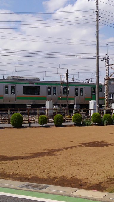 宇都宮線 土呂駅で人身事故 画像や動画まとめ 車両の下探ってる 救急車来た まとめダネ