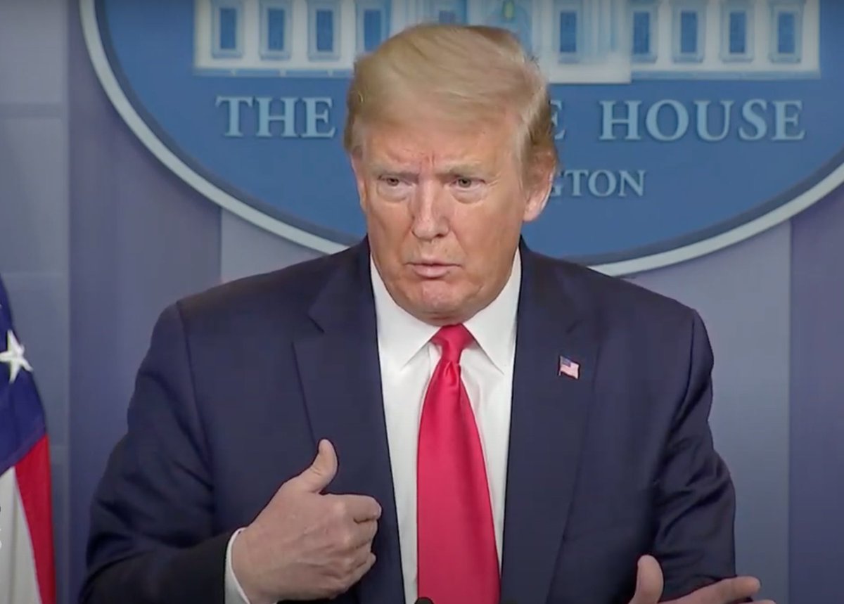 1/ THREAD: Trump earlier today at the WH press briefing: "We're taking very special care of our nursing homes — and our seniors. Other than me — other than me. Nobody wants to take care of me." #BodyLanguage  #BodyLanguageExpert  #TrumpPressConf