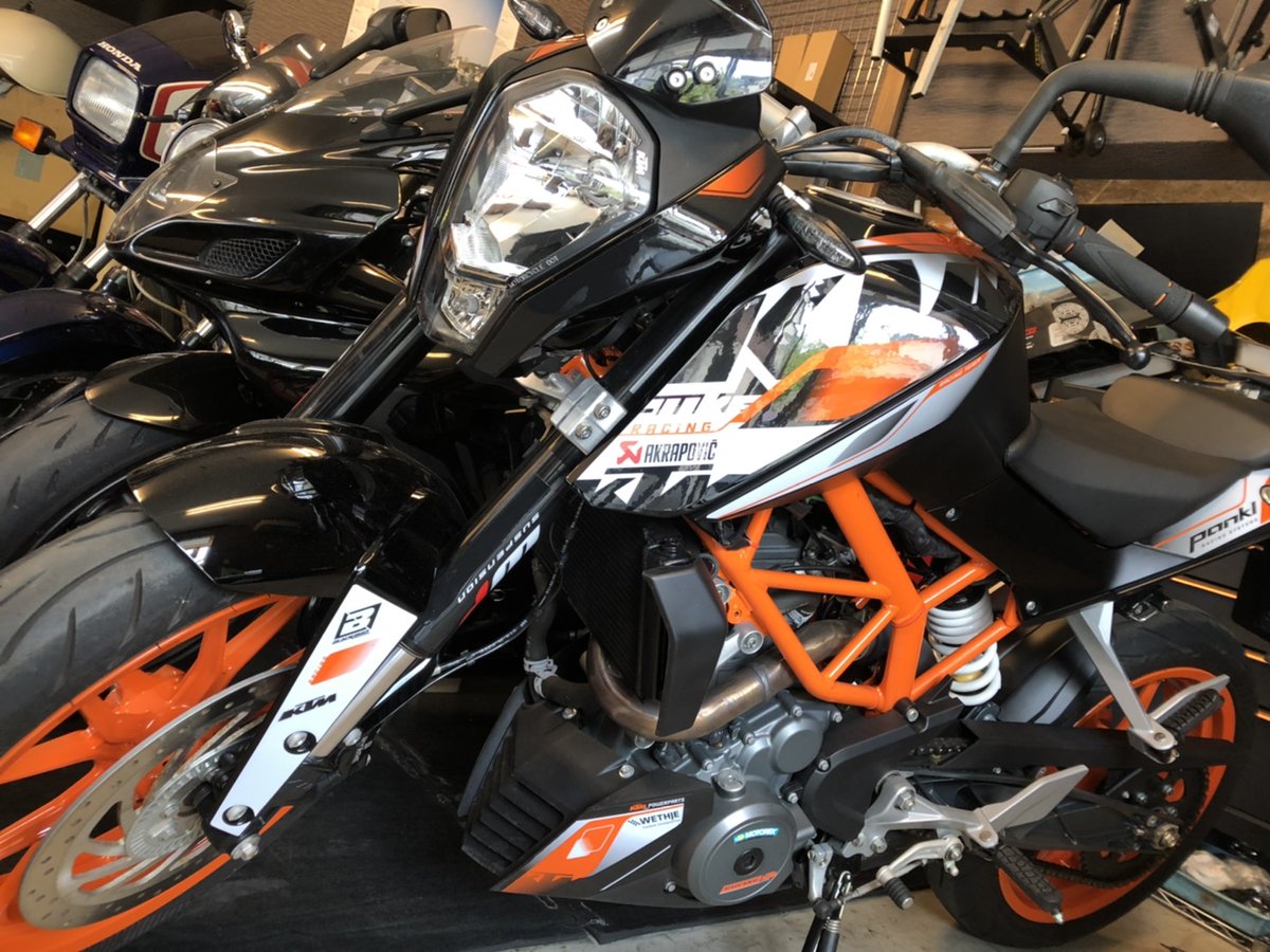 バイクショップstrategy福岡城南店 Ar Twitter こんにちは 本日の作業 Duke250 Ktm 中古車仕上げ Pcx ホンダ 転倒修理 オイル交換 ジョルノクレア 不動修理 法令点検 やっと太陽が出てきましたね しかしながら風が強くて肌寒いです