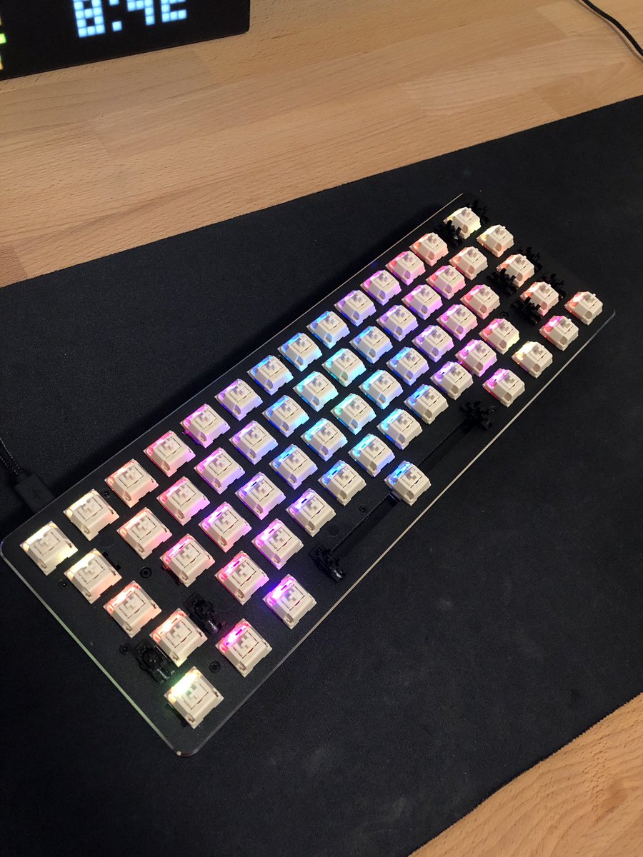 stevel_codes's tweet image. Quick setup update. In addition to picking up the black AP2 I posted earlier. I picked up some @NovelKeys Cream switches to test out in my GMMK 60%. I lubed and spring swapped the switches and they are amazing! These will go in my white AP2 for sure! #mechanicalkeyboard