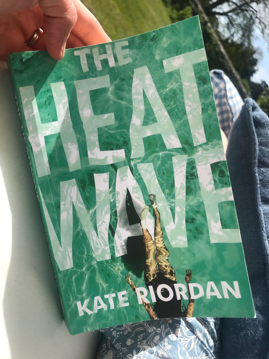 lucyfoleytweets's tweet photo. Happy happy ebook pub day to the fabulous @KateRiordanUK for #TheHeatwave, a sultry, gorgeously written and hugely atmospheric thriller with a dark, compelling mystery at its heart... 🤫
@MichaelJBooks https://t.co/o3c28gwGdm
