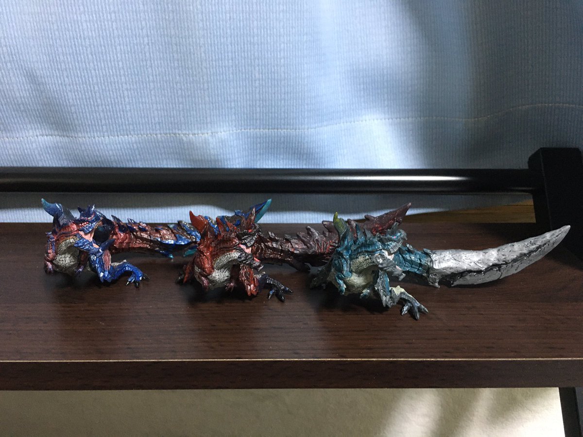 3つの剣】 燼滅刃ディノバルド、通常種と亜種と比較。vol.15のディノの