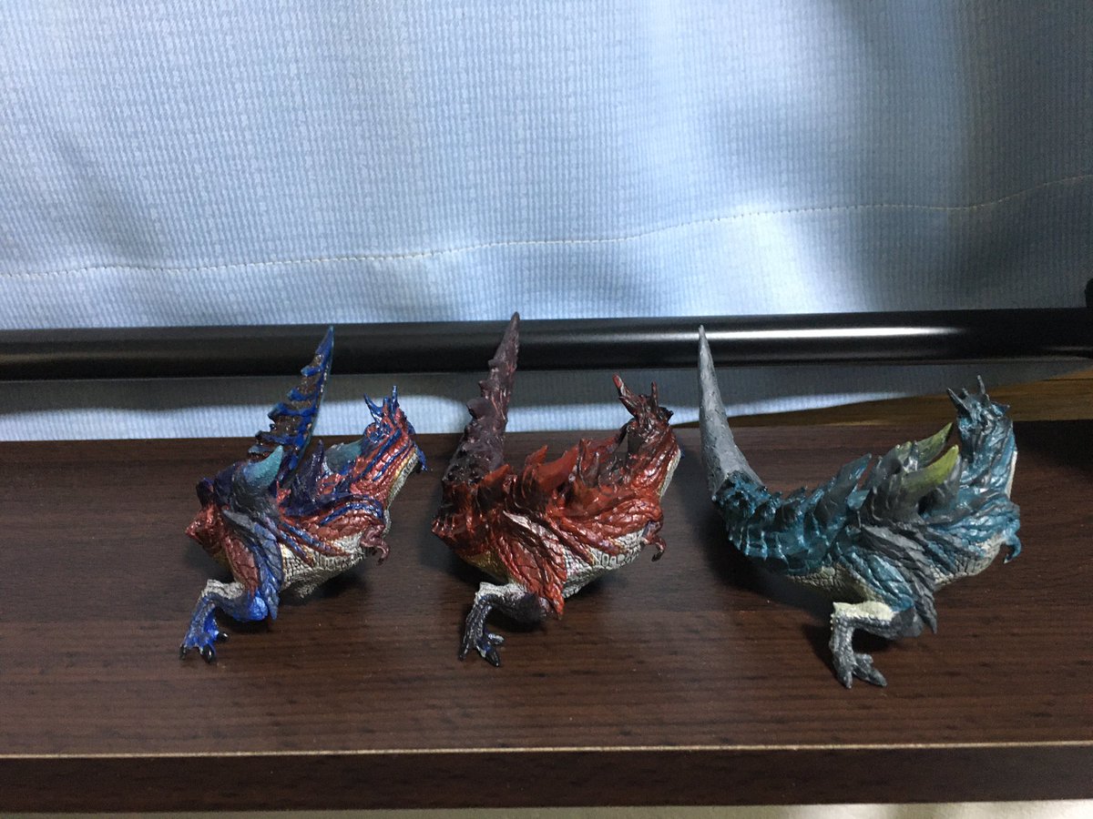 3つの剣】 燼滅刃ディノバルド、通常種と亜種と比較。vol.15のディノの