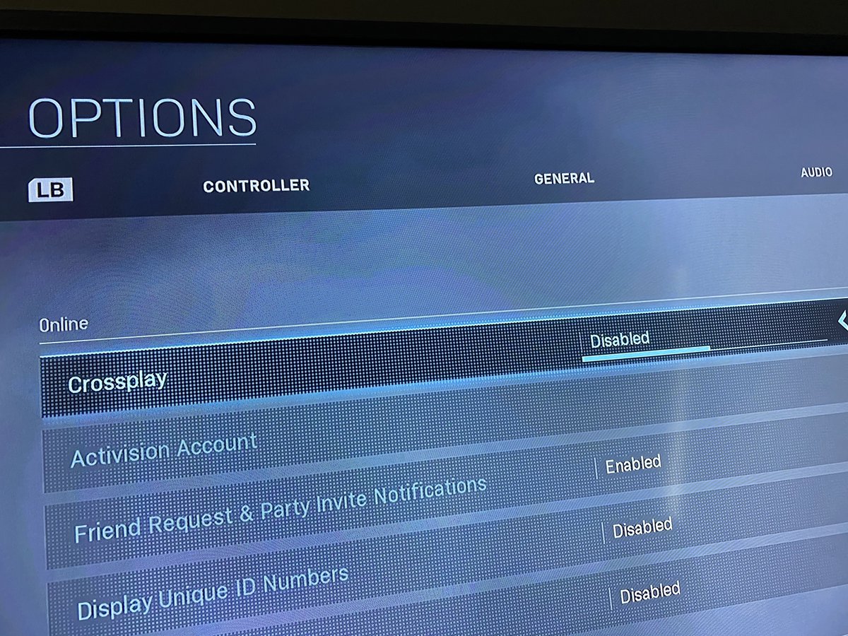 ArchieCasp's tweet image. Crossplay Disabled..... oh no but your not allowed to play without it cause your on Xbox. But it’s okay as you can “still disable crossplay later” if you fancied wasting some more time. #Warzone #activision #CallofDutyModernWarfare