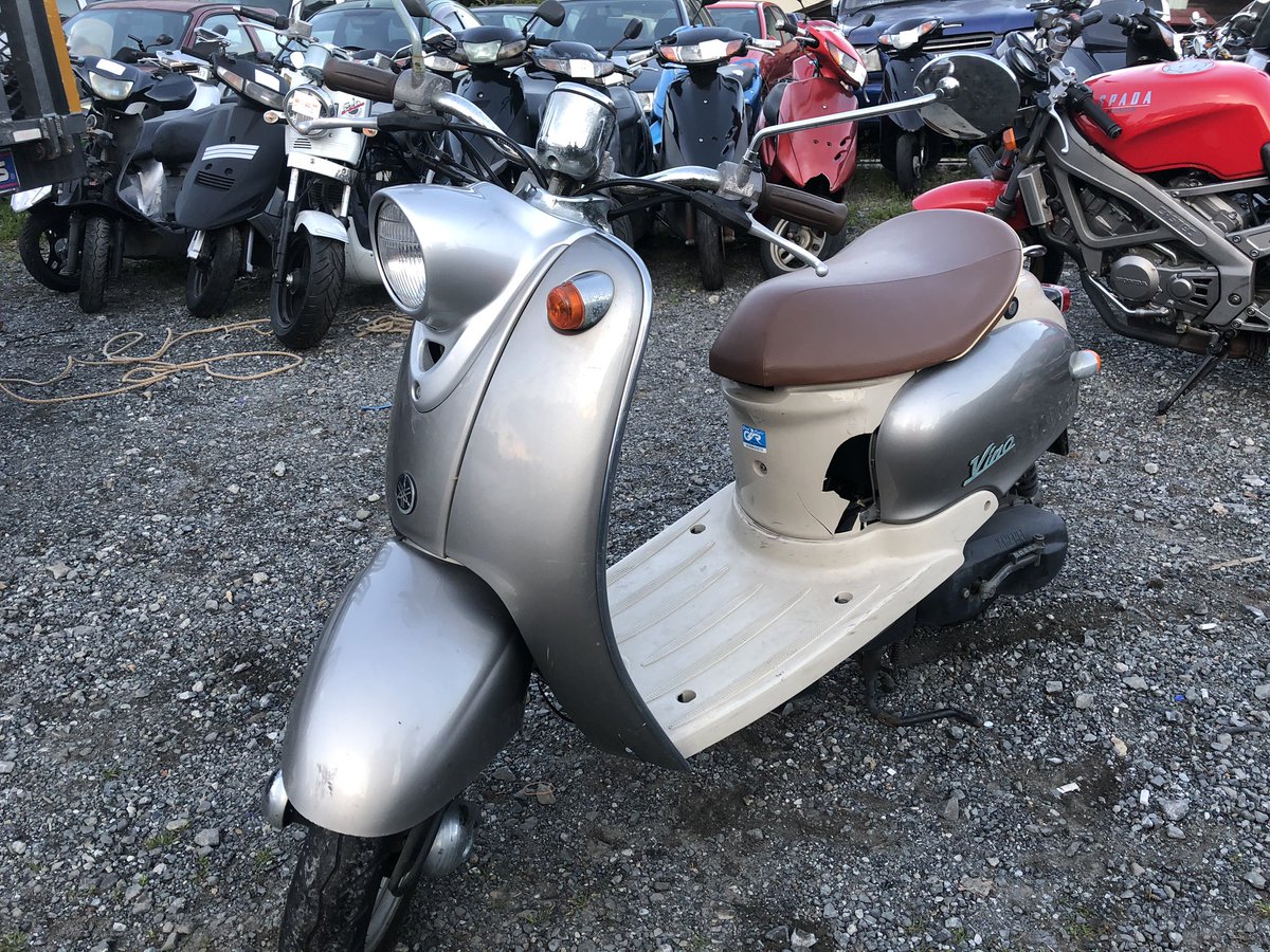 オートショップable 公式 sヤマハ シルバー ビーノ かわいい 2スト 安い原付 お支払い金額2 4万円 税込 走行テストの結果はリンク先に T Co Zd2u3hu72p 始動動画はこちら T Co Tzqnfq1cvm バイク売ります 電話越しで