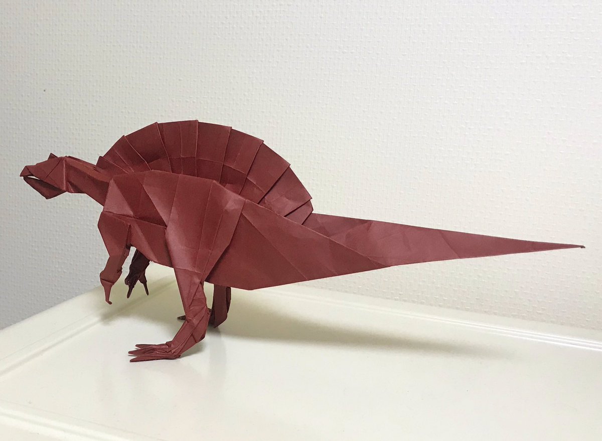 やふみ スピノサウルス 創作 神谷 哲史さん 折り 僕 50cmビオトープ使用 これより前に折ったディノニクスより工程数は多いけどこちらの方が折りやすいと思いました