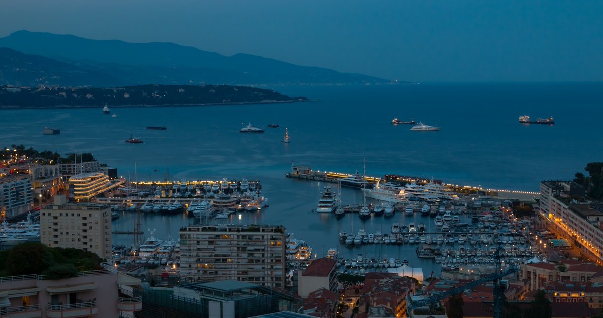 #AnotherYearInMonaco Jetzt anhören: 
AYIM 041.5 Die aktuelle Spielewelt und Quarantäne
bit.ly/2Vviigz

#Podcast #RoyalPains #comedy #meta