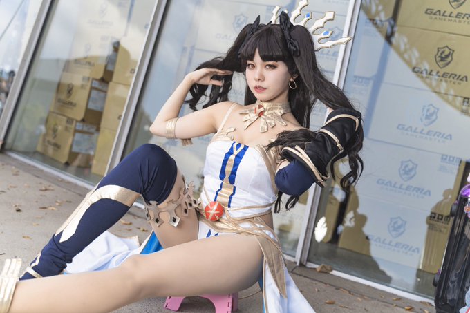 Twitterのコスプレ画像13