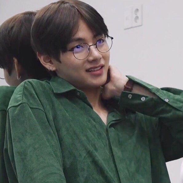 Kim Taehyung as Louie Duck: Louie Duck is a bougie kid. I can say that is all, but both Tae and Louie are just doing their best to succeed. Sometimes unexpected plans go great and they both win! Just like Louie,