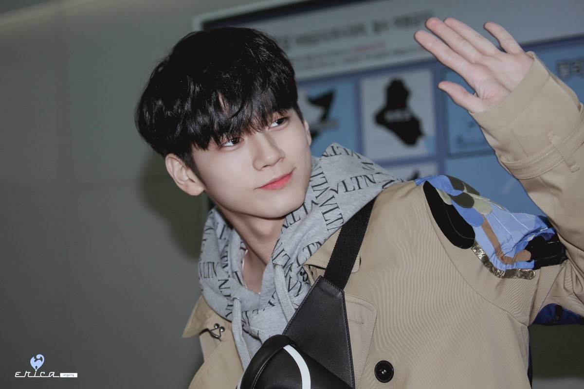 onghourly's tweet photo. #옹성우 #ONGSEONGWU https://t.co/PSfDUGkK2G
