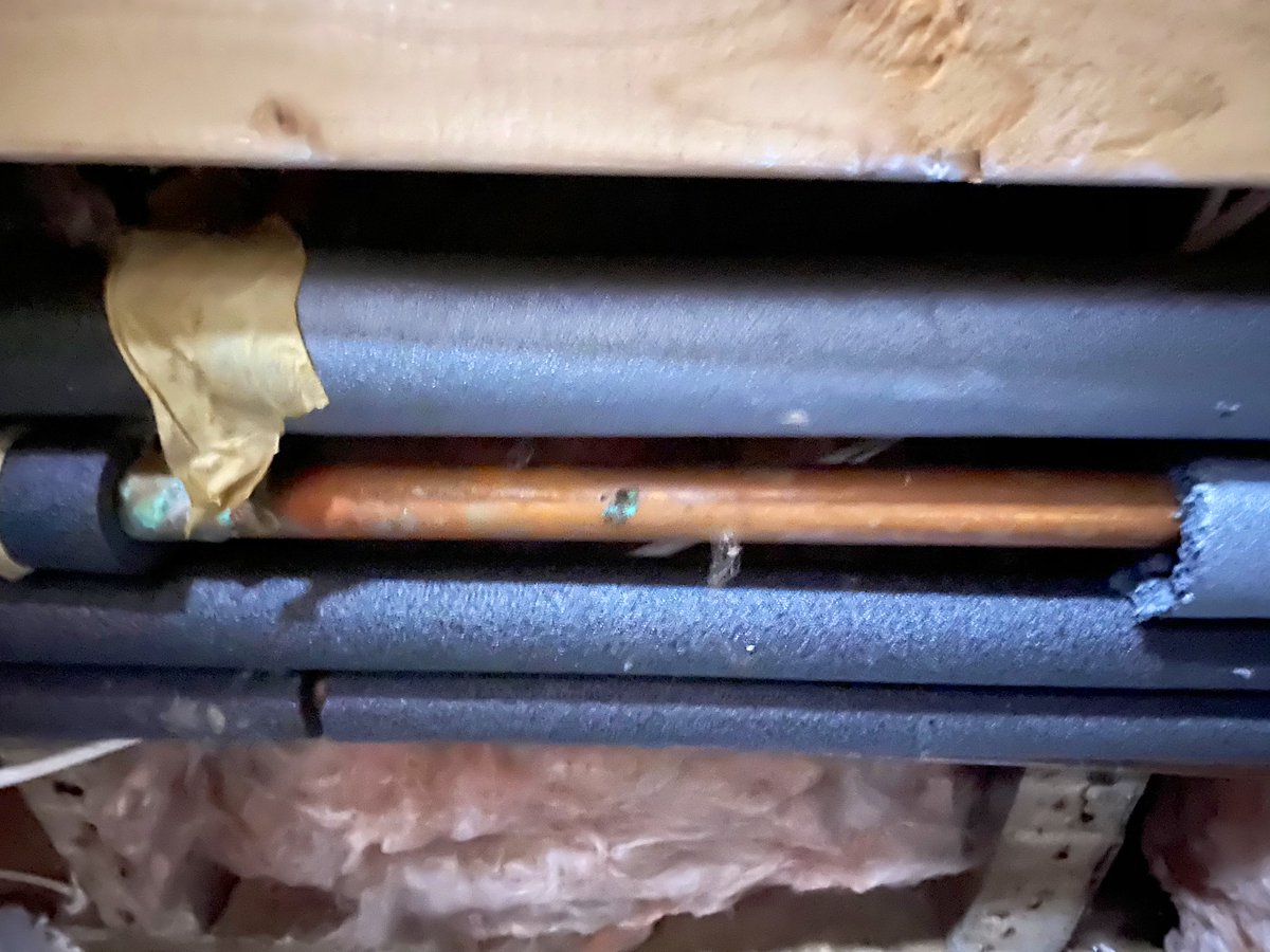 thomas_ivor's tweet photo. 0700 - Thomas Ivor was nosing ahead of sched so adjusted his route to climb a little and bank some height whilst staying on the distance. I’ve robbed him some pipe lagging from the basement to give his hands some relief. Raising his front end at the first stop. #AW1D #GoHomeGoBig https://t.co/WwmA3CSEhV