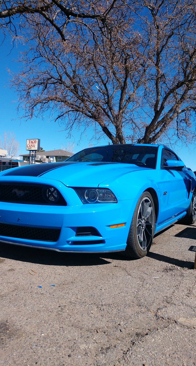 4oR0ll's tweet photo. #mustangnation #FordMustang #5point0 #whowantstorace https://t.co/x6PIUbtEt2