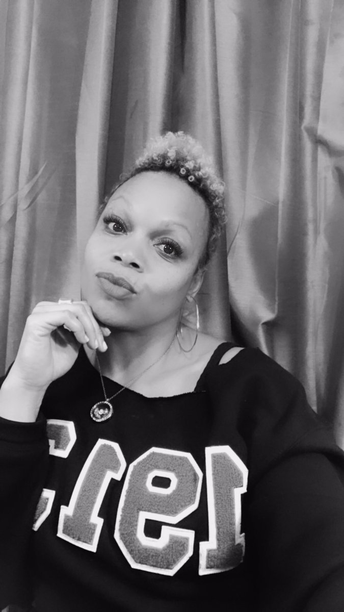 shellealycee's tweet photo. Oh to be a Delta girl... 🔺🐘❤️
#TheFinedtInTheWorld #Est1913 #LoveMyDST #April22nd #Ujima22 #CCAC #Spotlight #Spring2012 #DELTAversary https://t.co/QUYCME5pih