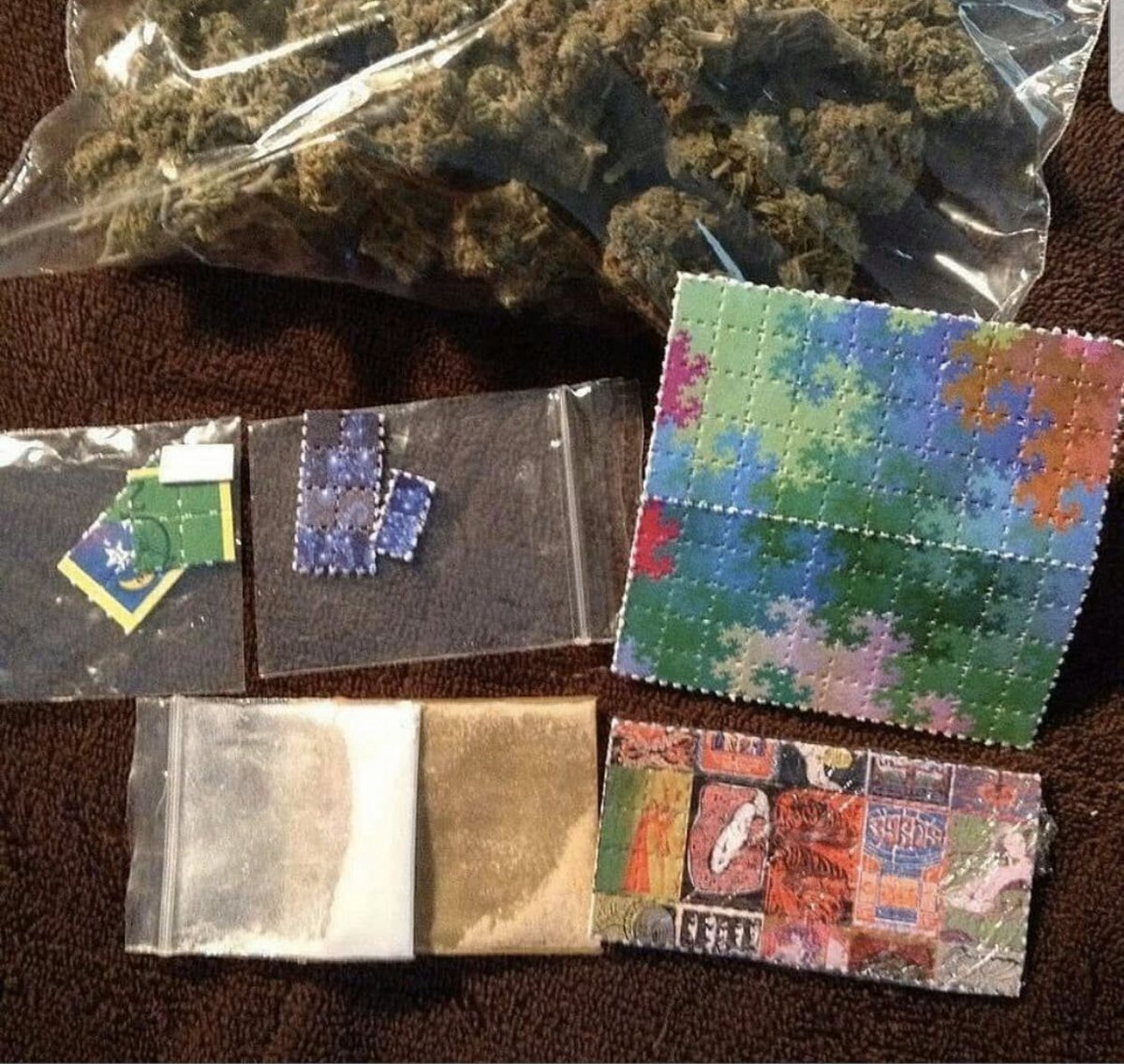 JhonPatto's tweet photo. bonne qualité et livraison en toute discrétion 
Snapchat : jhon_pattoshit 
Wickr me: @jhon_patto85 
#weed #dank #anime #dankmemes
#cannabis #weekend #cannabiscommunity
#weeb #weeaboo #beuh #weed
#smokeweed #weedlife
#smokeweedeveryday #beuhlife   #WeedLife https://t.co/cbeh094RkB