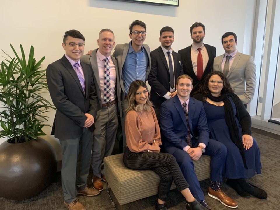 dauntless_mg's tweet photo. Our top trainers got the chance to sit down with some of the best of the best to discuss leadership and accountability. Can't wait to see this team put everything they learned into action! 
.
.
.
.
.
#trainers #action #dauntlessmarketing #accountability #leadership #leadershift https://t.co/iDQ8mzdWCU