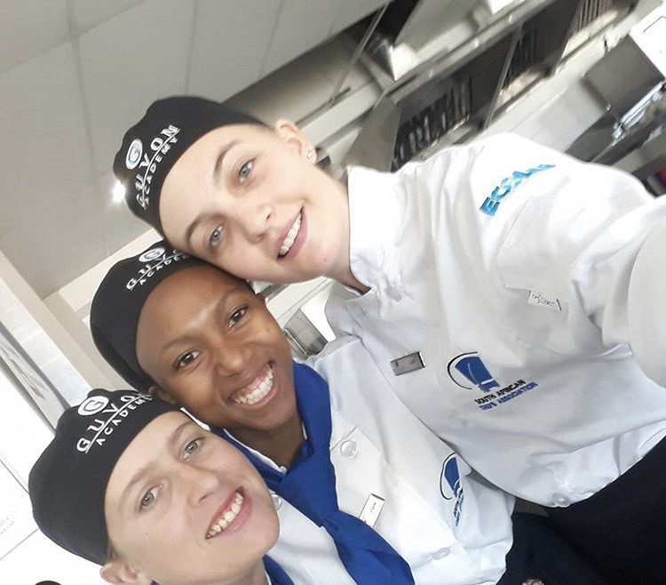 GuvonAcademy's tweet photo. Repost from one of our #GuvonStudents
We are hoping all our amazing students are staying safe and so excited to see you all again soon!
#guvonhotels #guvonacademy #hospitality #chef #tourism #hotelschool #chefschool #education #accreditedlearning https://t.co/6eBTQHadfm